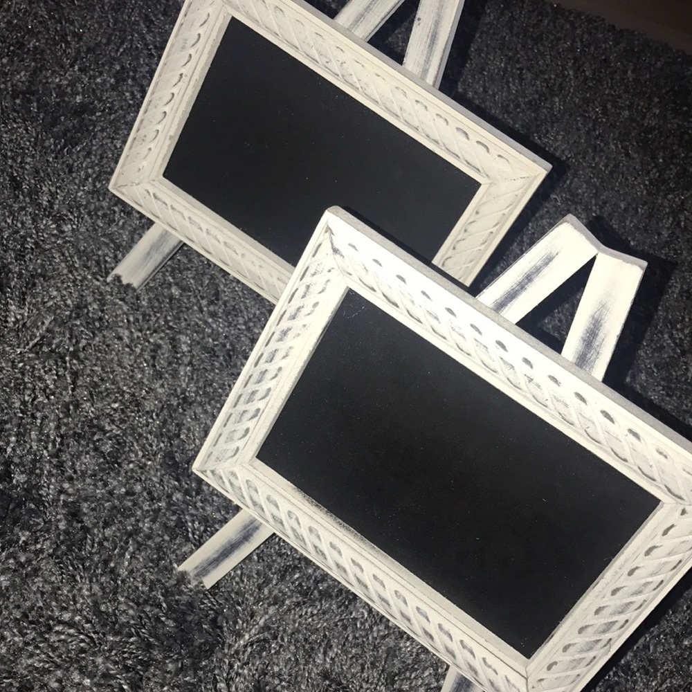 Mini Chalkboard Easel 👩🏼‍🎨✍🏼